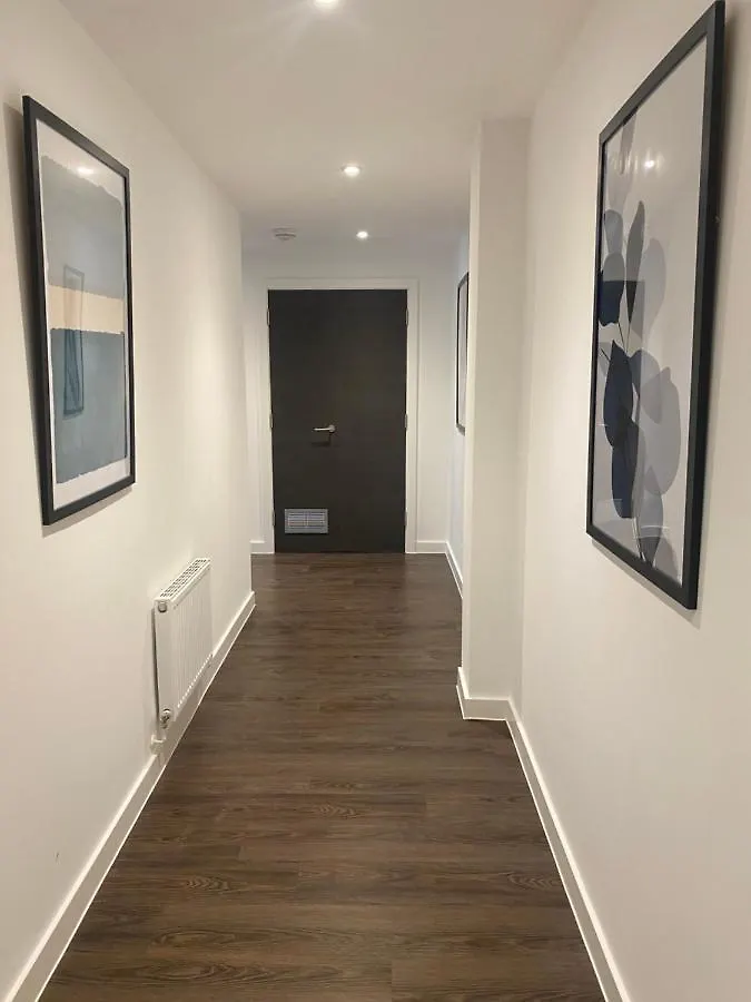 Icona - Stylish 2 Bed Apartment York